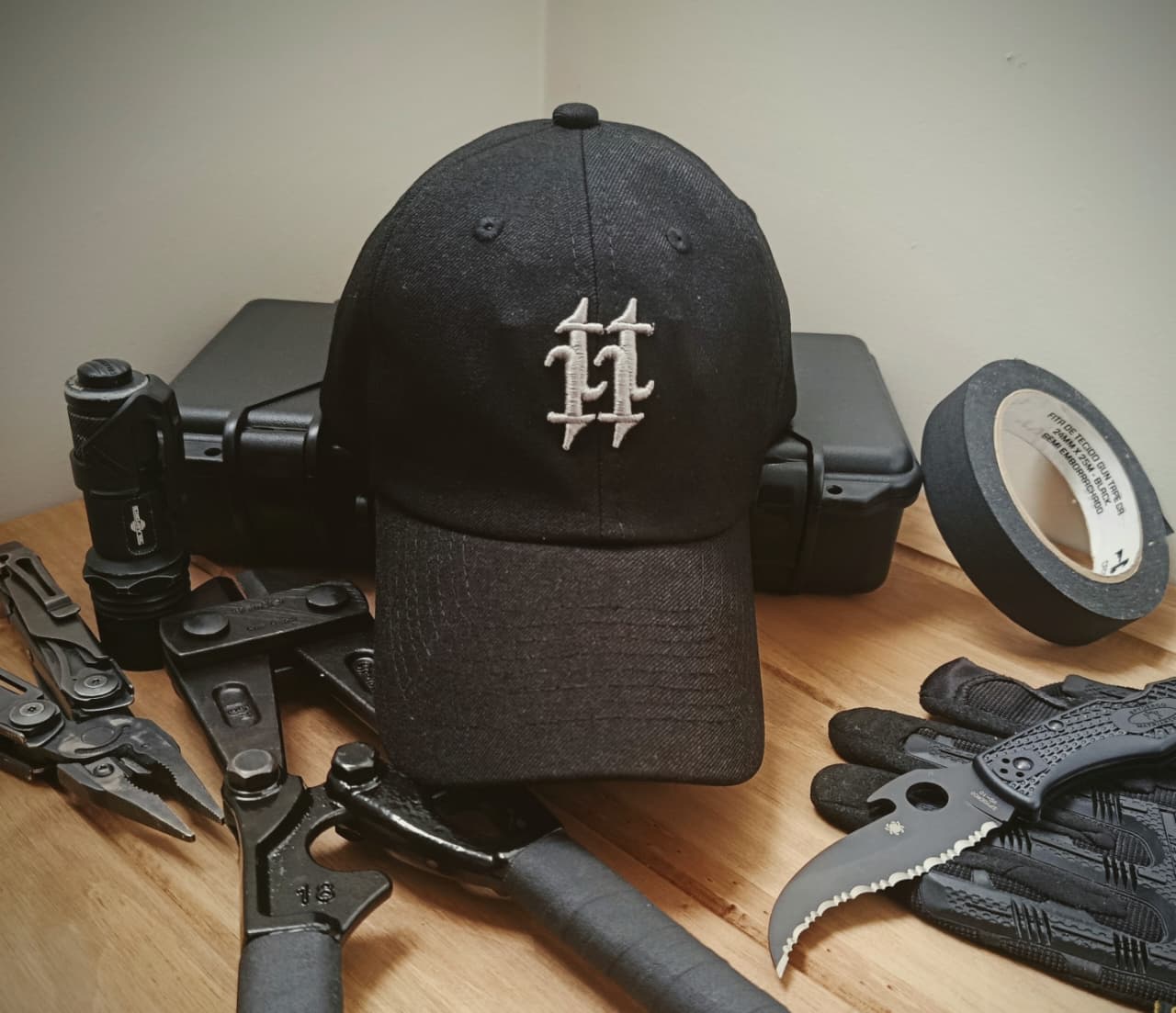 The [tt] Officer Dad Hat usado por @leandro.catellan